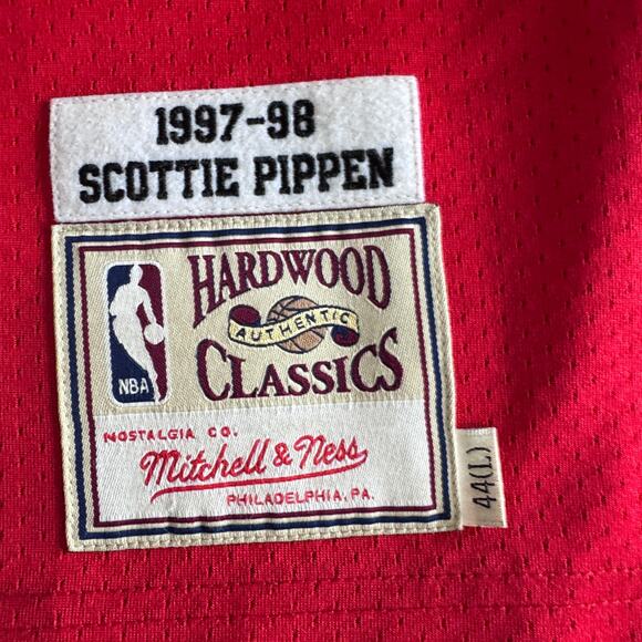 Authentic Mitchell & Ness Scottie Pippen NBA Chicago Bulls 98 Finals Jersey 44 L - Picture 8 of 13